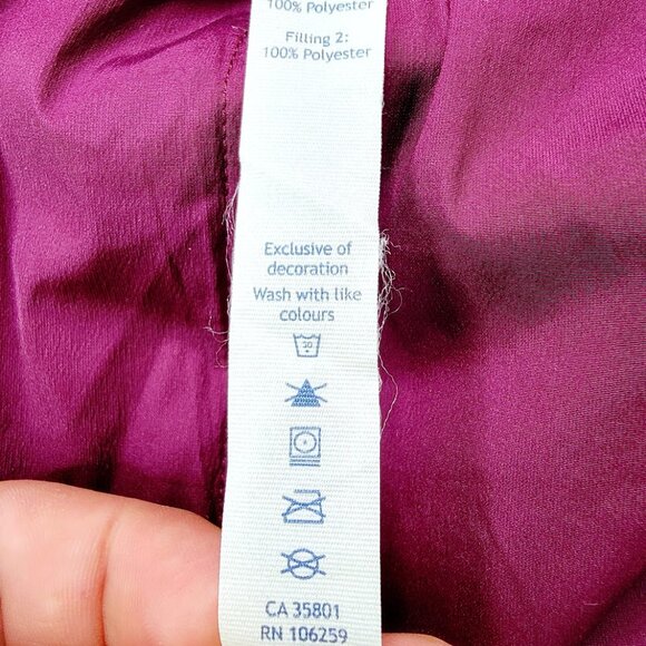 Lululemon Women's Plum Run For Cold Primaloft Full Zip Puffer Vest Jacket Size 4 - Picture 8 of 9